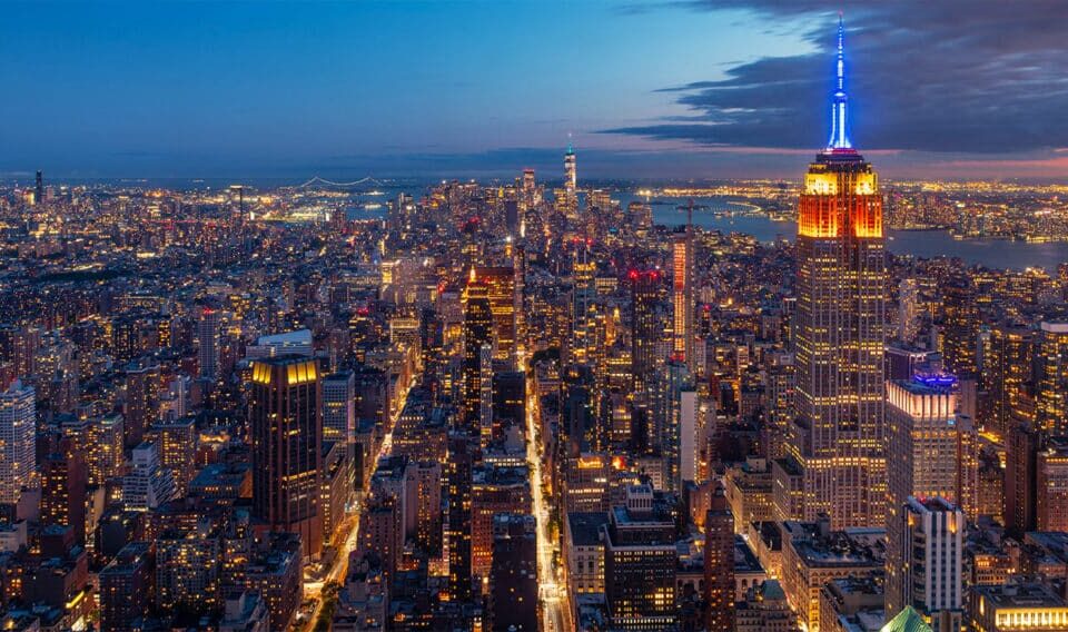 Learn about the cost of roof repair in Manhattan. Our complete pricing guide covers average costs, cost-saving tips, and how to choose reliable Manhattan roofing contractors.