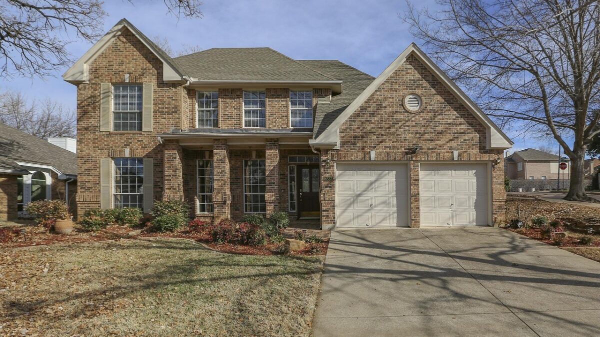 How New Siding Increases Your Property Value and Curb Appeal