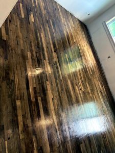 Finished hardwood floor